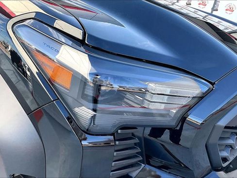 New 2025 Toyota Tacoma TRD Off-Road image 22