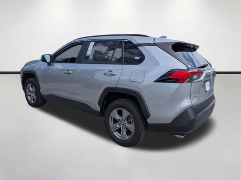 Used 2024 Toyota RAV4 XLE FWD image 6