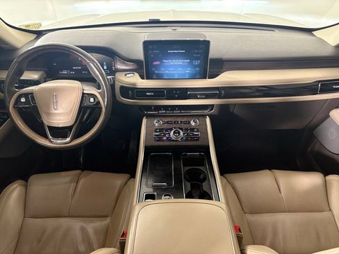Used 2020 Lincoln Aviator Reserve w/ Equipment Group 201A AWD/4WD image 37