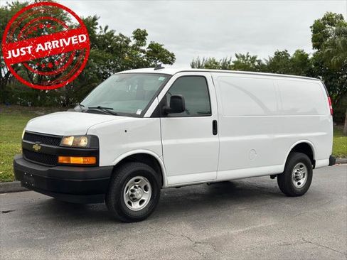 Used 2021 Chevrolet Express 2500 w/ Driver Convenience Package image 1