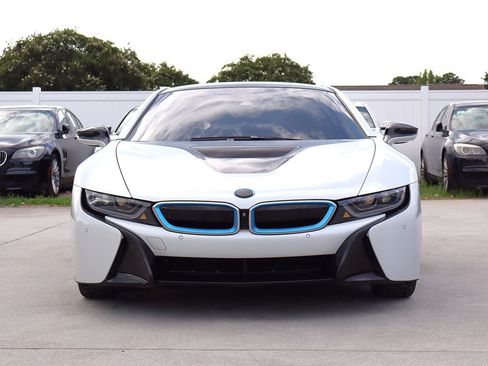 Used 2016 BMW i8 AWD/4WD image 2