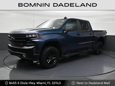 Used 2021 Chevrolet Silverado 1500 LT Trail Boss w/ Convenience Package II AWD/4WD image 1