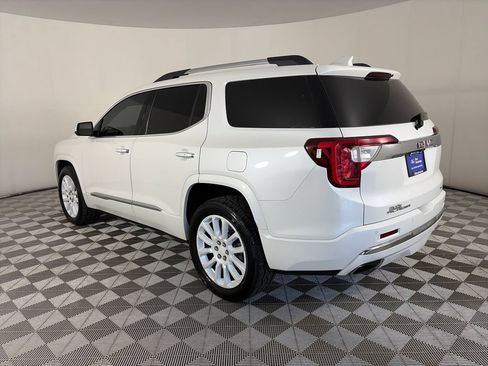 Used 2022 GMC Acadia Denali w/ Denali Ultimate Package AWD/4WD image 5