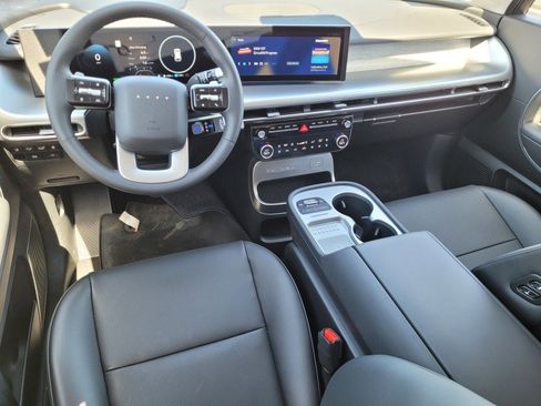 Certified 2026 Hyundai Ioniq 9 SEL AWD/4WD image 18