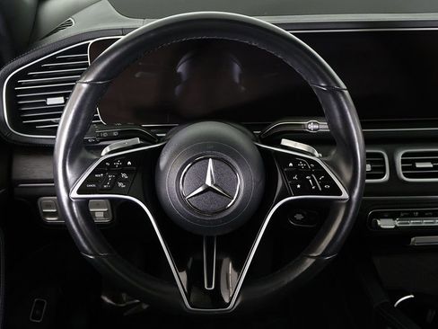 Used 2024 Mercedes-Benz GLE 450 4MATIC image 47