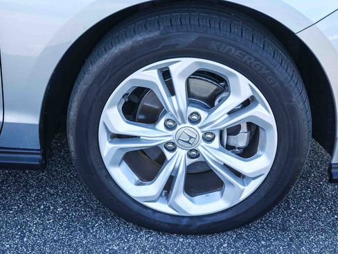 Used 2024 Honda Accord LX image 16