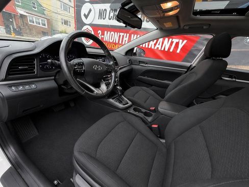 Used 2020 Hyundai Elantra Value Edition w/ Cargo Package (C1) FWD image 12