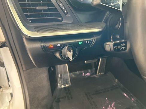 Used 2024 Porsche 911 Turbo S image 42