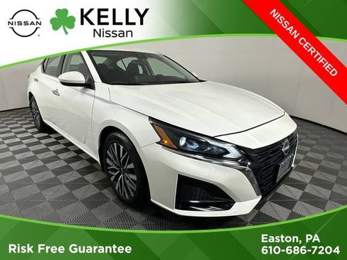 Certified 2024 Nissan Altima 2.5 SV w/ SV Premium Package FWD image 1