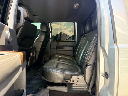 Used 2016 Ford F250 Platinum w/ FX4 Off-Road Package AWD/4WD image 33