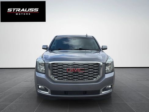 Used 2018 GMC Yukon XL Denali w/ Denali Ultimate Package image 3