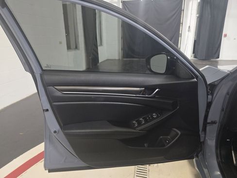 Used 2021 Honda Accord Sport Special Edition image 23