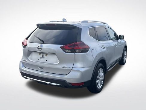 Used 2020 Nissan Rogue SV AWD/4WD image 7