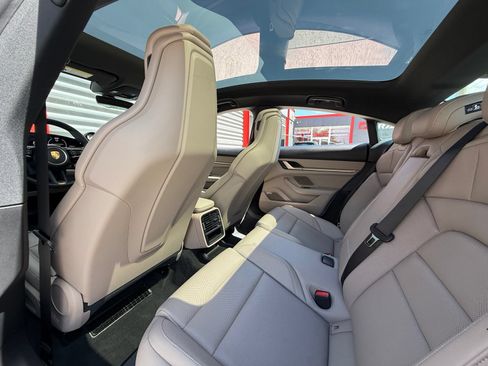 Used 2023 Porsche Taycan RWD image 22
