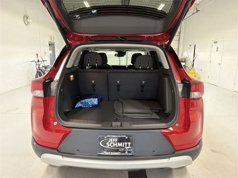 New 2026 Chevrolet TrailBlazer LT w/ Convenience Package image 15