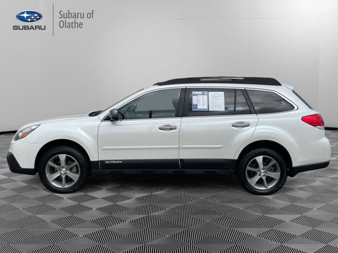 Used 2014 Subaru Outback 2.5i Limited image 8