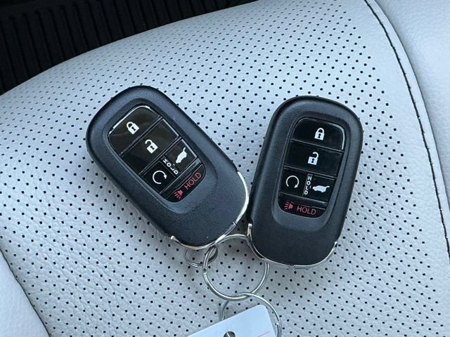 Certified 2026 Honda Pilot Elite image 24