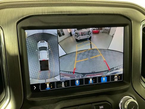 Used 2021 GMC Sierra 2500 Denali w/ Denali Ultimate Package image 11