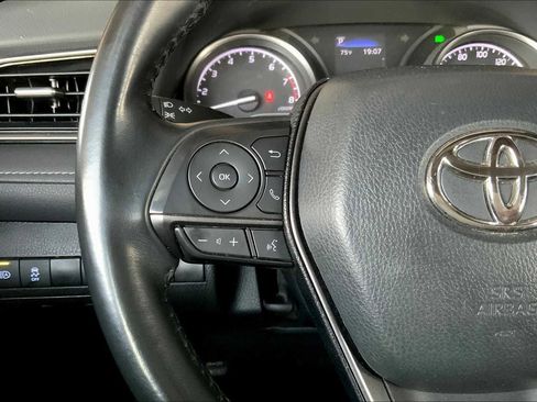 Used 2023 Toyota Camry SE image 21