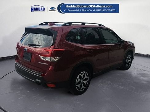Certified 2023 Subaru Forester Premium AWD/4WD image 5