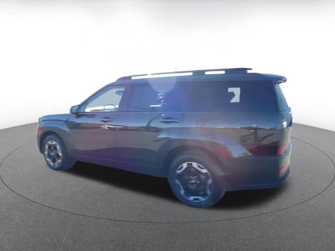 Used 2025 Hyundai Santa Fe SEL FWD image 10
