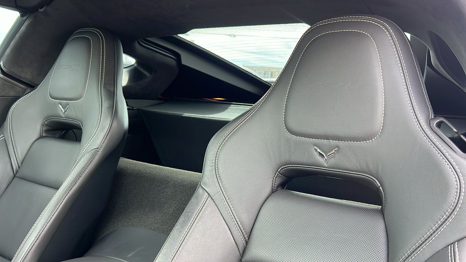 Used 2019 Chevrolet Corvette ZR1 RWD image 14