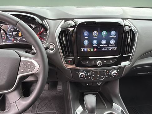Used 2023 Chevrolet Traverse High Country w/ LPO, Floor Liner Package FWD image 11