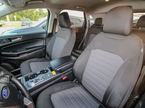 Used 2024 Ford Edge SE w/ Black Appearance Package AWD/4WD image 14