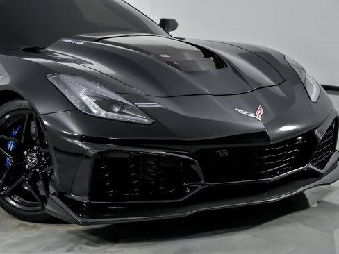 Used 2019 Chevrolet Corvette ZR1 image 3