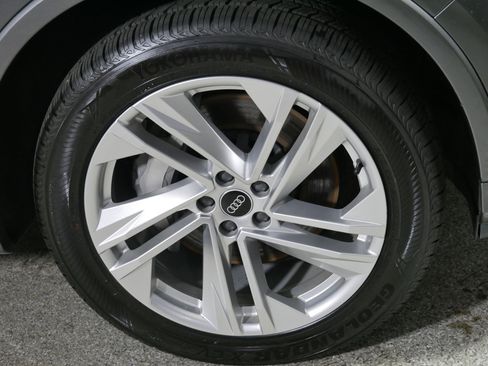 Used 2021 Audi Q7 2.0T Premium Plus w/ Premium Plus Package AWD/4WD image 15