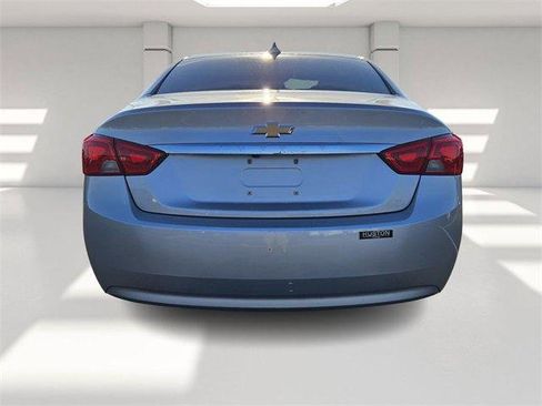 Used 2018 Chevrolet Impala LS image 4