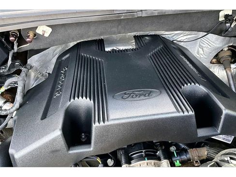Used 2020 Ford F150 Lariat w/ Equipment Group 502A Luxury AWD/4WD image 37