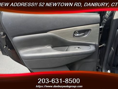 Used 2015 Nissan Murano Platinum w/ Platinum Technology Package AWD/4WD image 25