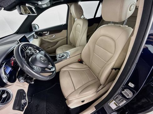 Used 2018 Mercedes-Benz GLC 300 image 5