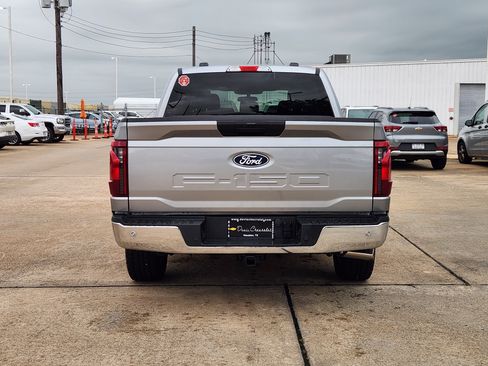 Used 2025 Ford F150 XLT w/ Equipment Group 301A Standard RWD image 6