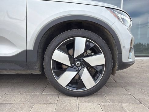 Used 2023 Volvo C40 P8 Recharge Ultimate AWD/4WD image 8