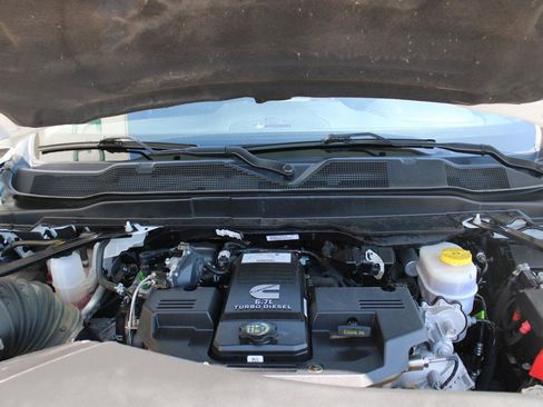 Certified 2024 RAM 2500 Laramie w/ Safety Group AWD/4WD image 4
