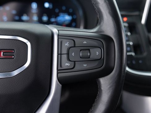 Used 2022 GMC Yukon XL SLT w/ SLT Luxury Package image 43