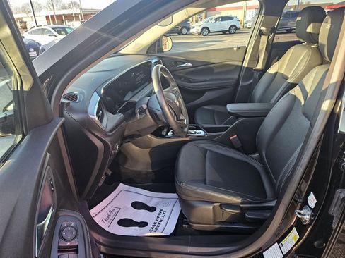 Used 2024 Buick Encore GX Sport Touring image 18