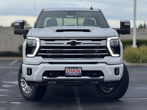 New 2025 Chevrolet Silverado 2500 LT w/ Z71 Chrome Sport Edition image 3