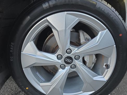 Used 2021 Audi Q5 2.0T Premium Plus image 6