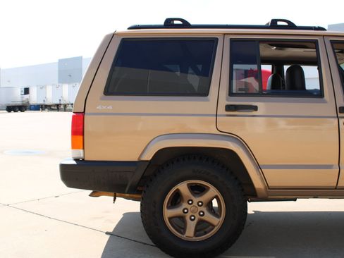 Used 1999 Jeep Cherokee Sport AWD/4WD image 38