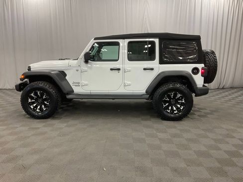 Used 2018 Jeep Wrangler Unlimited Sport S image 8