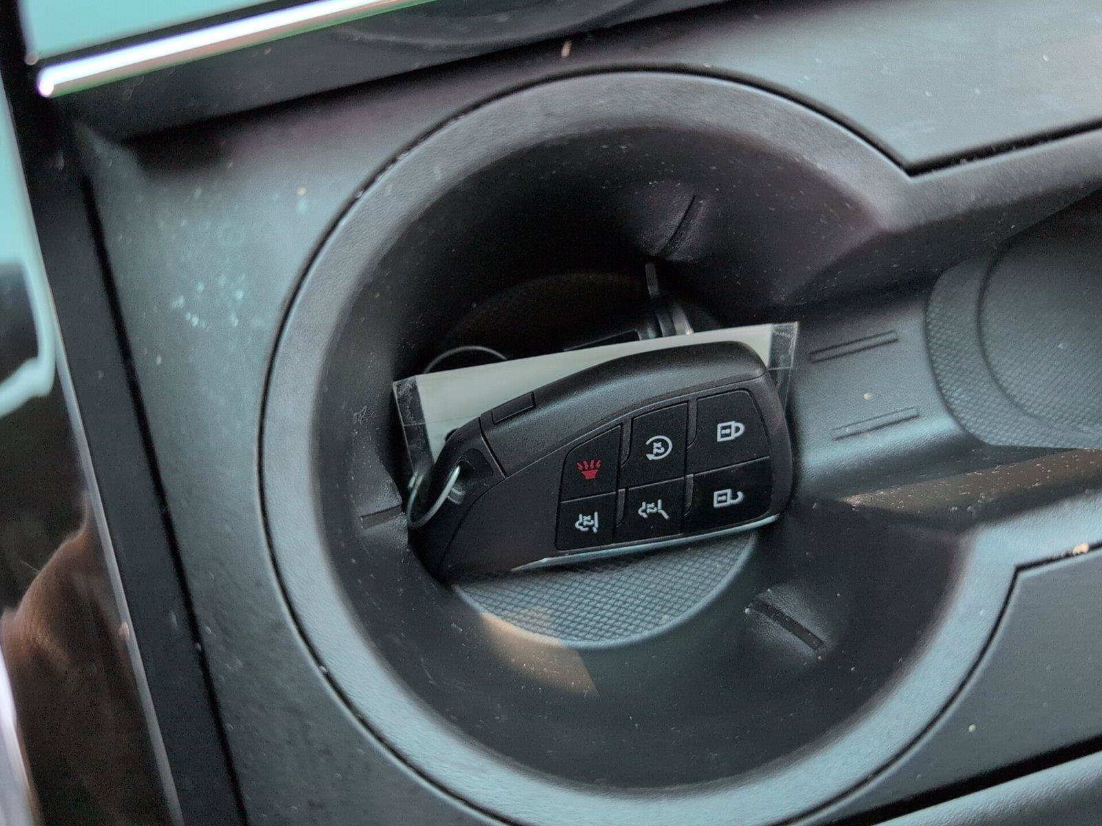 Used 2025 GMC Yukon AT4 Ultimate AWD/4WD image 21