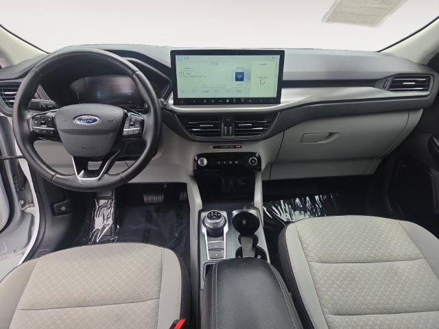 Used 2023 Ford Escape Active w/ Tech Pack #1 AWD/4WD image 10