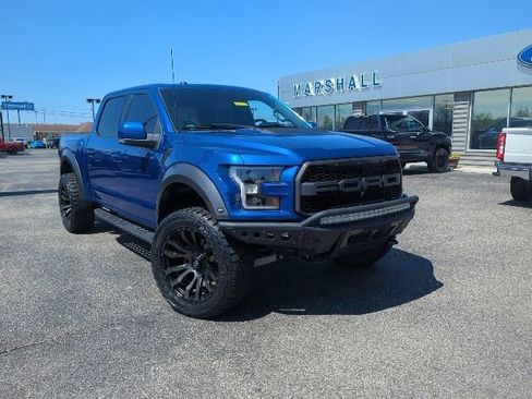 Used 2018 Ford F150 Raptor w/ Equipment Group 802A Luxury image 2