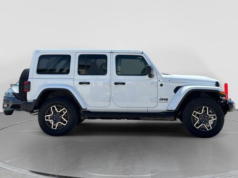 New 2026 Jeep Wrangler Unlimited Sahara AWD/4WD image 2