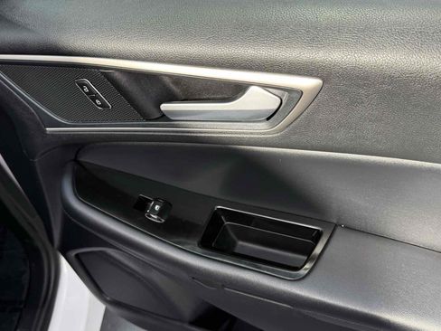 Used 2019 Ford Edge SEL w/ Equipment Group 201A image 49