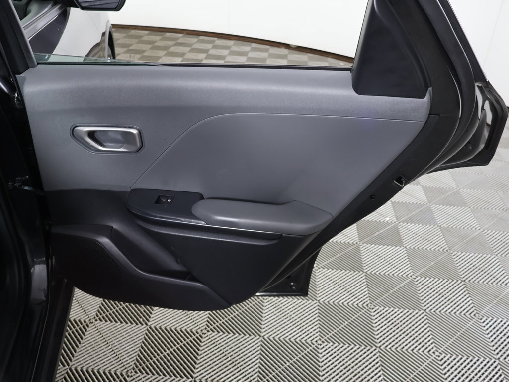 Used 2025 Kia K4 FWD image 22