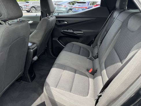 Used 2023 Chevrolet Bolt EUV LT image 13